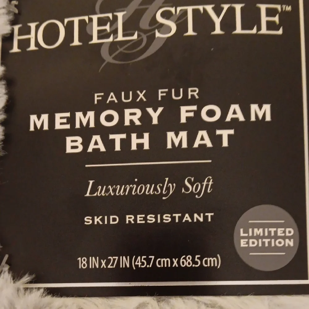 COPY - Plush Gray Bath Mat